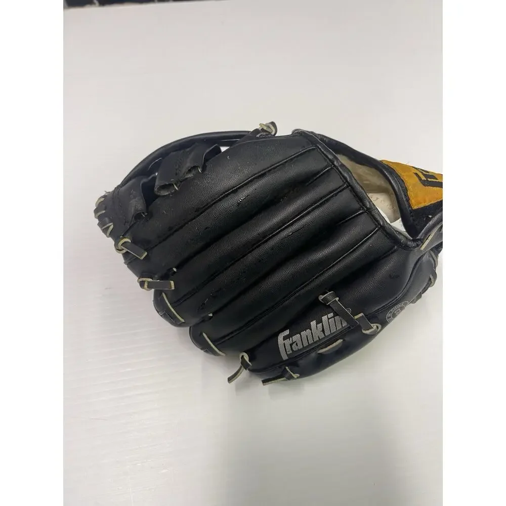 Franklin T Ball Kids Baseball Glove Black 9 1/2'' Model 4609 - Barely Used